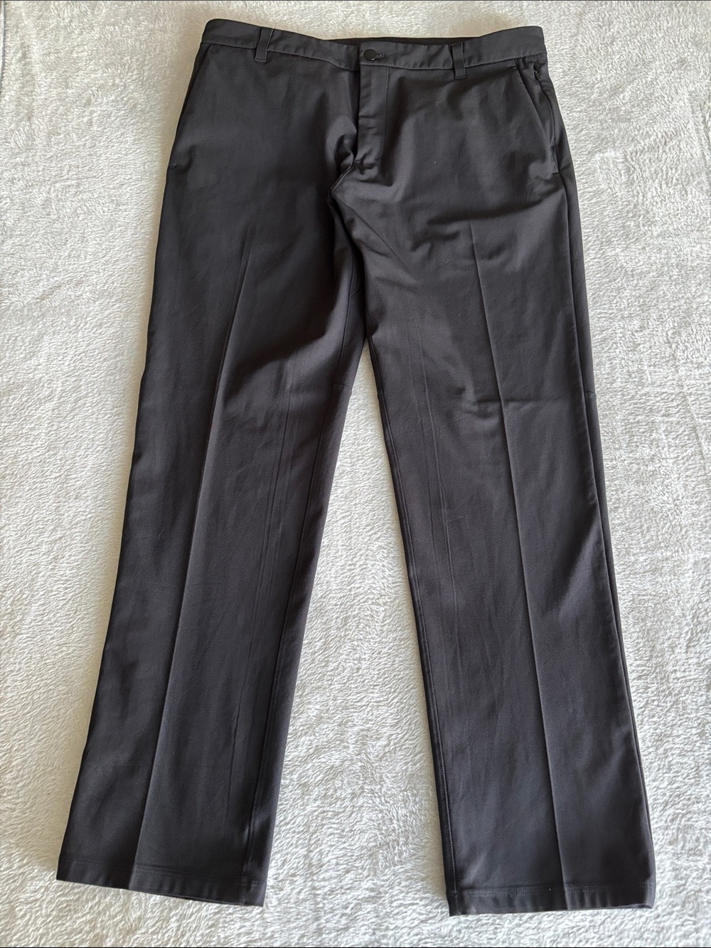 lululemon Black Commission Pant Classic 32" Warpstreme — Men’s 36 EUC